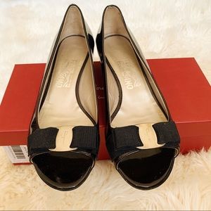Salvatore Ferragamo Bow Embellished Patent Pump